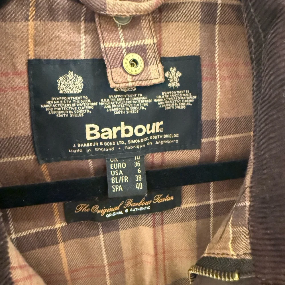 Barbour. Beadnell Waxed Jacket. Brown. US 6. - Picture 10 of 12